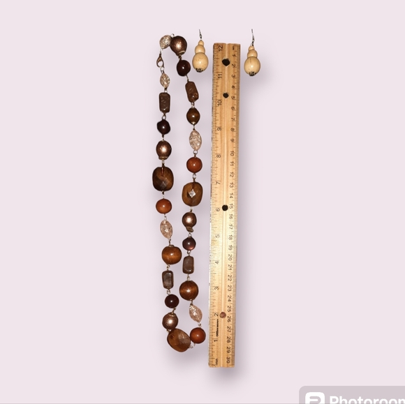 Set Wooden bead necklace and wood earrings - Picture 6 of 12